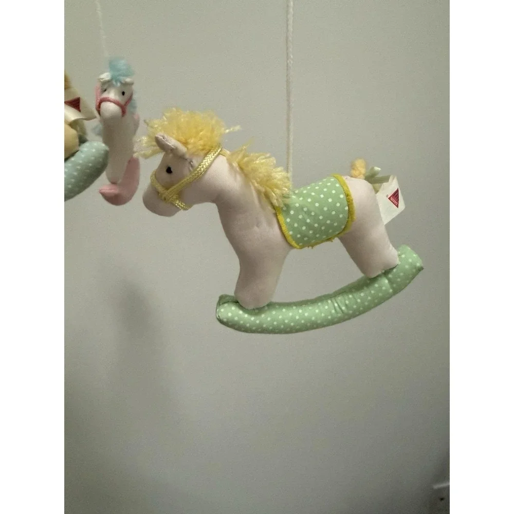 VTG 1987 Dakin Musical Baby Mobile Pretty Horses For Crib Plays 